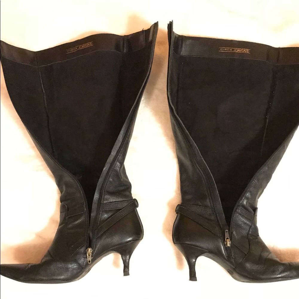 Gorgeous Black Leather Boots Like New! - Picture 3 of 7